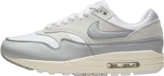 Nike Air Max 1 87 Sneaker in Pure Platinum / Light Smoke Grey Women Low-Top