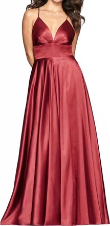 Faviana Stretch Satin Dress In Wine