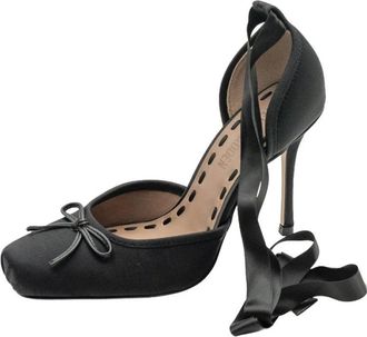 Steve Madden Schoenen, Dames, Zwart, 37 1/2 EU, Satijn, Larina Pomp