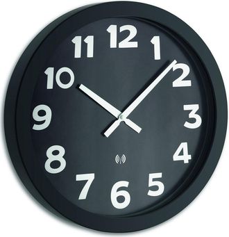 TFA Dostmann Funkwanduhr