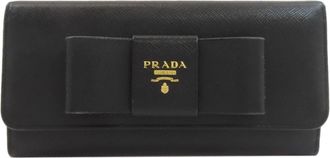 Prada Black Leather Long Wallet (Bi-Fold) (Pre-Owned)