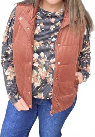 Staccato Mini Cord Puffer Snap Button Vest In Wine