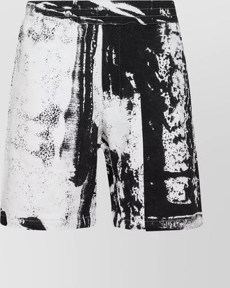 Alexander McQueen waistband shorts with pockets and printed design