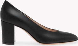 Gianvito Rossi Ryan Pump in Black Leather at Nordstrom, Size 40.5