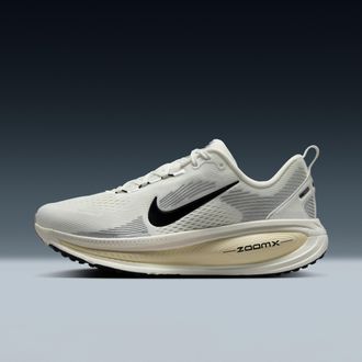 Nike Womens Vomero 18 Road Running Shoes in White | HM6804-101