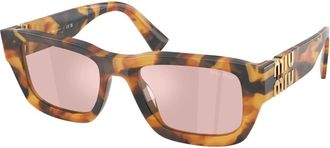 Miu Miu MU C04S Zonnebril - Dames - Accessoires - Bruin - Maat: 53 MM