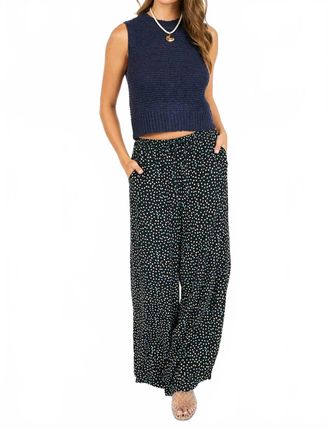 Sadie & Sage Tegan Sweater Vest In Navy