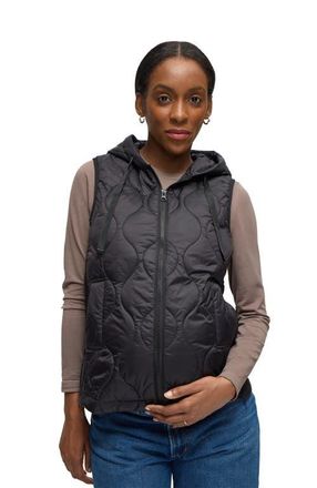 Ingrid & Isabel Quilted Maternity Vest in Black at Nordstrom, Size X-Small
