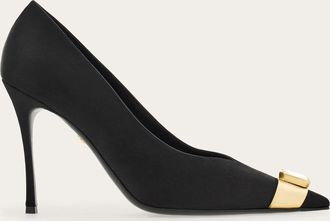 Ferragamo Women Crystal embellished pump Black Size 6.5