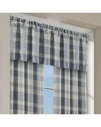 J. Queen New York Window Straight Valance