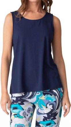 Habitat Core Travel Tank Top In Navy