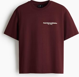 H&M Bedrucktes T-Shirt in Loose Fit - Weinrot/Athletics