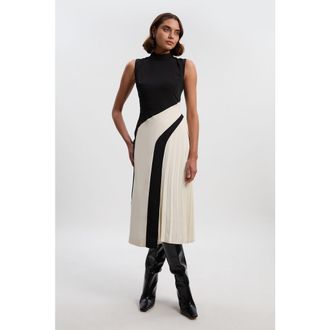 Karen Millen Colour Block High Neck Midi Dress in Mono at Nordstrom, Size 2