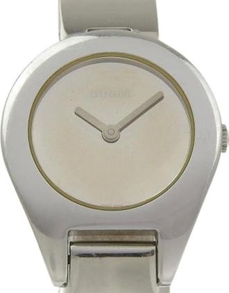 Gucci Pre-owned Watches, female, Gray, Size: ONE SIZE Pre-owned Stainless Steel Quartz 6700L