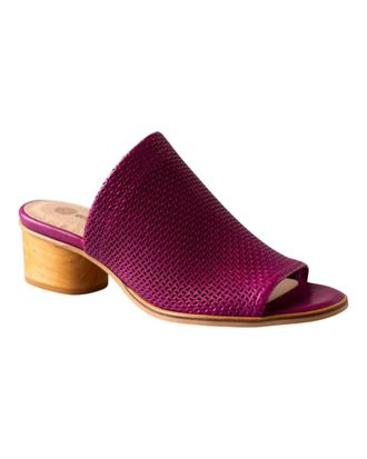 Eric Michael Womens Sevilla Sandals In Fuschia