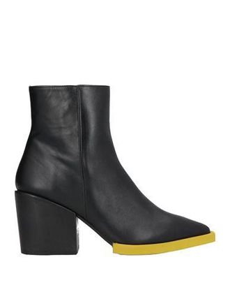 Paloma Barceló Ankle boots