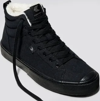 Cariuma Cariuma OCA Therma High Sneakers Black Suede Shearling Shoes GAL393