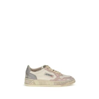 Autry Vintage Low Top Trainers with Retro Styling - female - Autry - Sneakers - Multicolor - 3 UK - Shoes