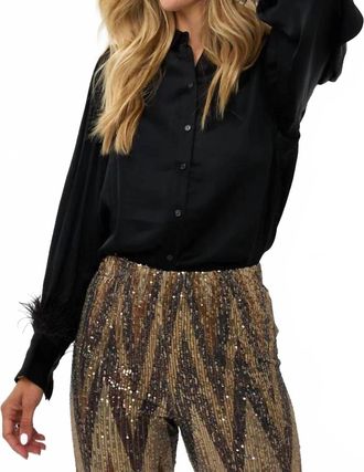 Esqualo Briet Basic Satin Feathers Blouse In Black