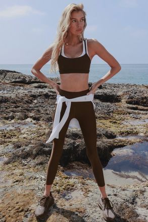 Alo | 7/8 High-Waist Airlift Legging in Espresso, Size: Medium