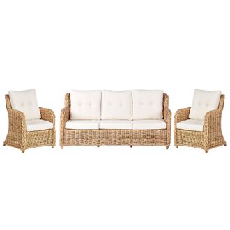 Beliani Conjunto De Jard&iacute;n De Rat&aacute;n Natural Sof&aacute; 3 Plazas 2 Sillones Cojines Blancos Alessano