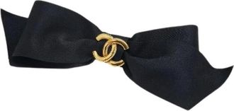 Chanel Pre-owned Accessories, female, Black, Size: ONE SIZE Pre-owned Coco Mark Satin Barrette