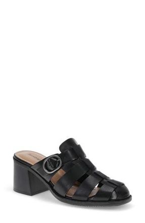 BareTraps Whitnie Block Heel Sandal in Black at Nordstrom Rack, Size 8.5