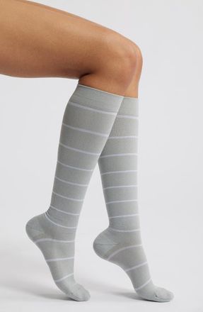 Comrad Stripe Knee High Compression Socks in Heather White at Nordstrom, Size Large Wide Calf