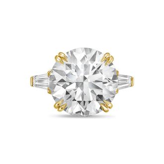 Diana M. Jewels 18kt yellow gold 6ct lab grown round diamond ring with baguettes on the sides