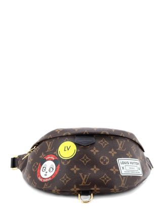 Louis Vuitton Bum Bag My World Tour Monogram Canvas belt bag - Bruin