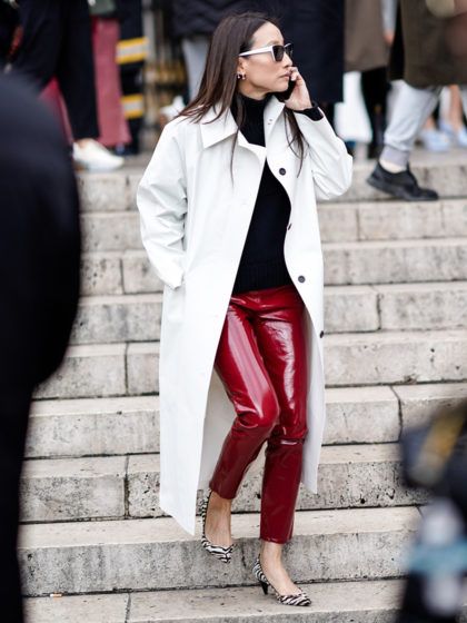 Ci siamo innamorate di questi pantaloni sexy che tutte indossano ora