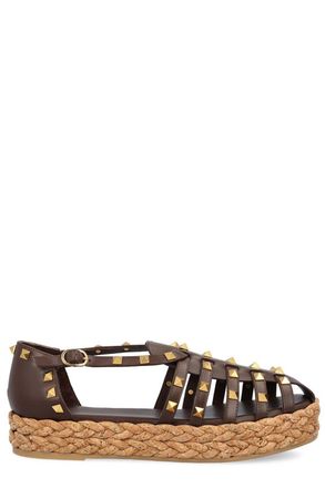 Valentino Garavani Garavani Rockstud Buckle Detailed Flat Shoes