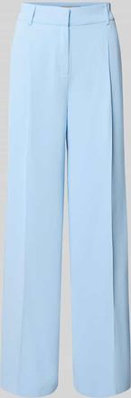 Christian Berg Cocktail Wide Fit Stoffhose mit B&uuml;gelfalten in Sky, Gr&ouml;&szlig;e 32