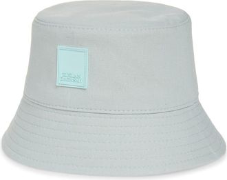 Ruslan Baginskiy Logo Patch Linen & Cotton Bucket Hat in Mint at Nordstrom, Size Medium