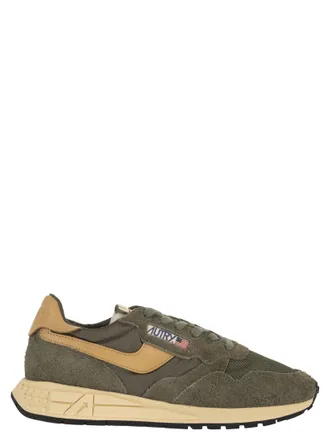 Autry Reelwind sneaker van su&egrave;de en technisch textiel