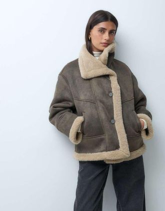 Asos giacca in montone con collo a cascata e fodera in pile borg, color mink-Marrone