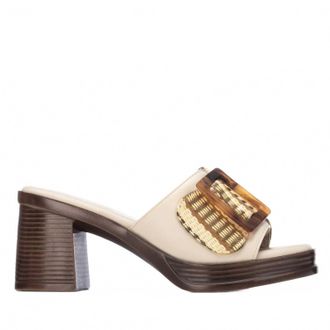 Xti Womens Refresh Ladies Sandals In Beige