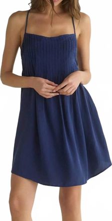 Bella Dahl Flowy Pintuck Dress In Navy