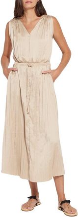 Lyss&eacute; The Packable Pleated Dress