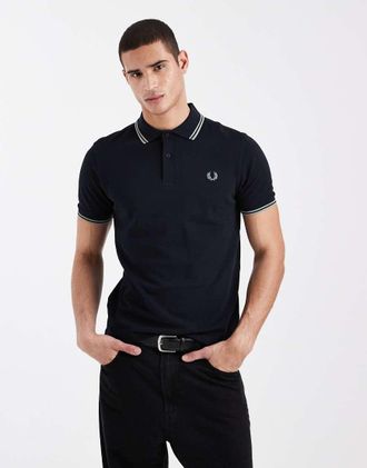 Fred Perry Polo blu navy con logo e doppia riga a contrasto sui bordi