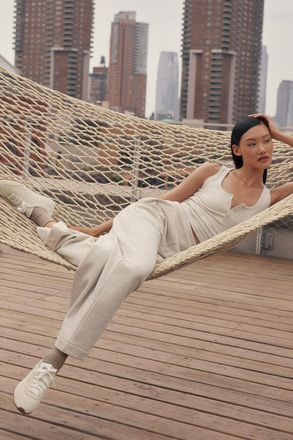 Alo | Serenity Wide Leg Sweatpant in Oatmeal Heather Beige, Size: Medium