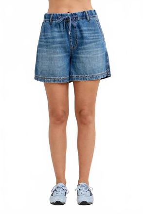 Judy Blue High Waisted Featherweight Baggy Shorts In Medium Wash