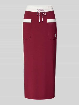 Marc Cain Straight Fit Midirock mit Logo-Print in Kirsche, Gr&ouml;&szlig;e 34