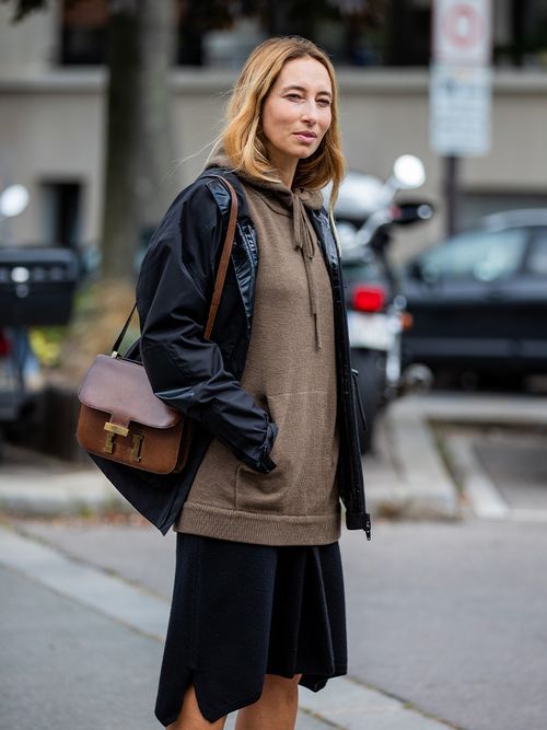 maglione con cappuccio