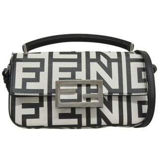 Fendi Black White Leather Pouch (Pre-Owned)