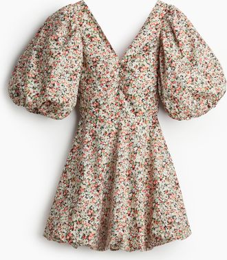 H&M Bauschiges Kleid mit Bindebändern - Pink