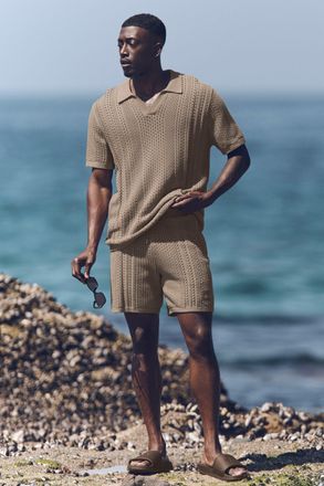 Alo | Coastline Knit Short Sleeve Polo Top in Gravel, Size: Medium