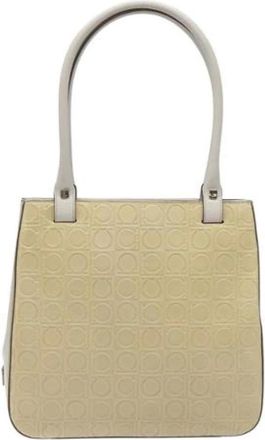 Ferragamo Pre-owned Shoulder Bags, female, Beige, Size: ONE SIZE Pre-owned Leather Shoulder Bag