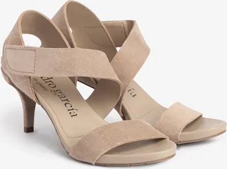 Pedro Garcia Mid heel sandal in beige suede | West | Essentials collection | PEDRO GARCIA