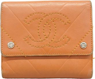 Chanel Brown Leather Wallet (Bi-Fold) (Pre-Owned)